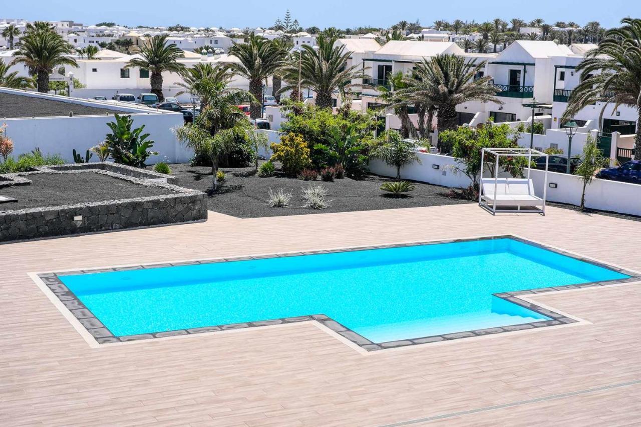 Luminosa Vivienda Vacacional Con Vista A La Piscina Costa Teguise Zewnętrze zdjęcie
