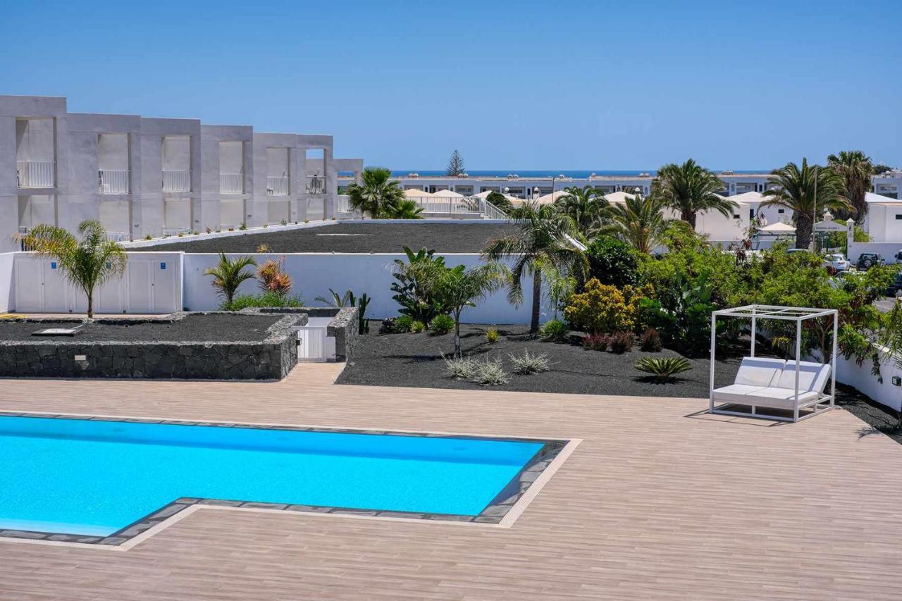 Luminosa Vivienda Vacacional Con Vista A La Piscina Costa Teguise Zewnętrze zdjęcie