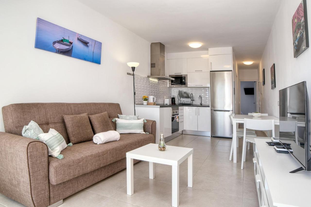 Luminosa Vivienda Vacacional Con Vista A La Piscina Costa Teguise Zewnętrze zdjęcie
