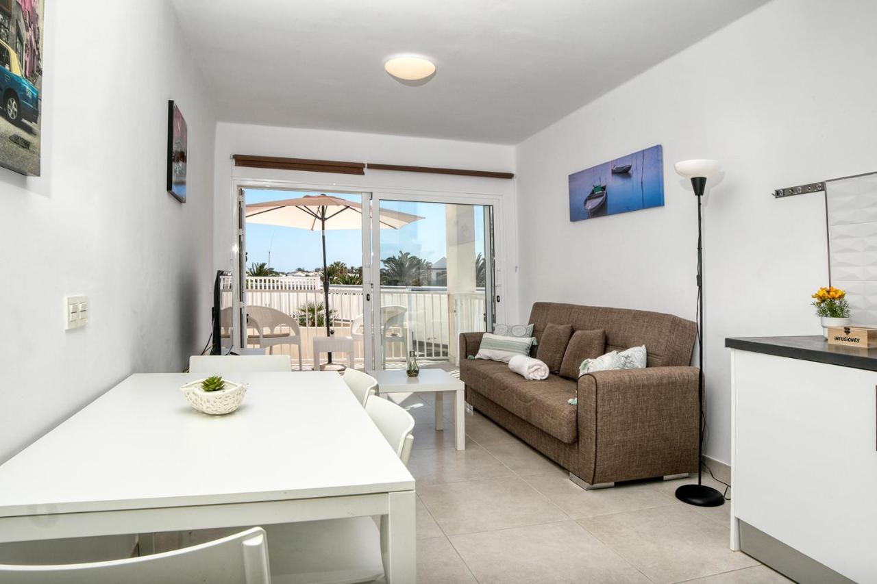 Luminosa Vivienda Vacacional Con Vista A La Piscina Costa Teguise Zewnętrze zdjęcie